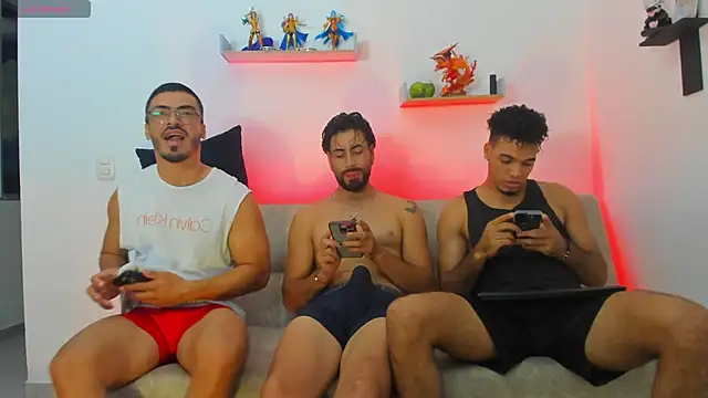 heteros curious online show from 04.27.26