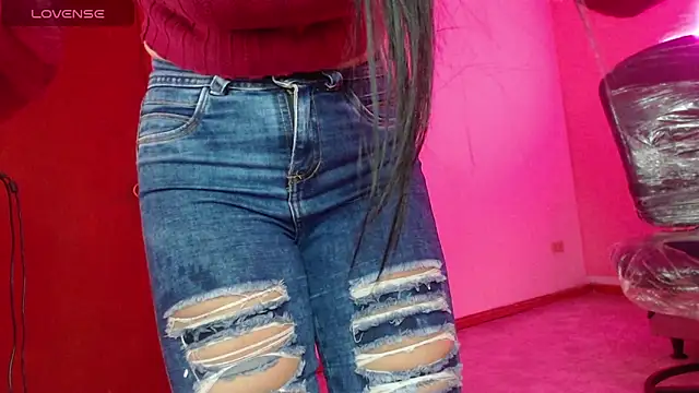 lia rose 6 online show from 12.15.25