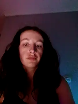 Snapshot of AlisKiv chatting on 12.15.25 AlisKiv online show from 12.15.25