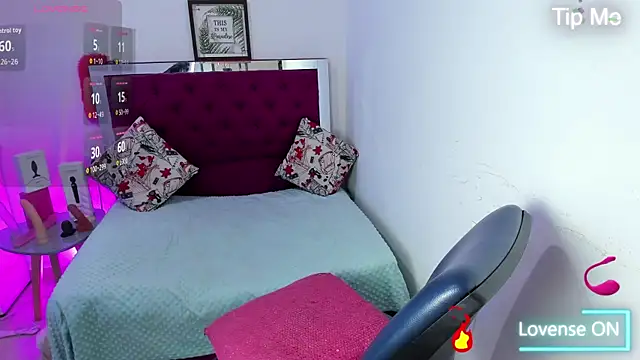 Samantha  F W online show from 06.25.26