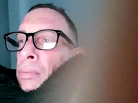 Snapshot of hamstiboy55 chatting on 02.15.26 hamstiboy55 online show from 02.15.26