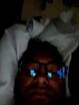 Snapshot of lovedbo chatting on 12.22.25 lovedbo online show from 12.22.25