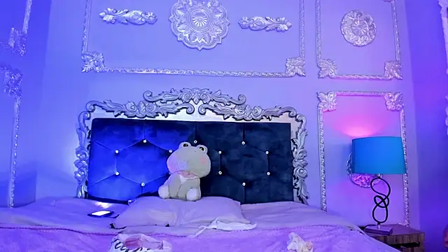 DhaliaRosse online show from 02.21.26