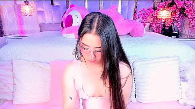 Naomistart online show from 07.22.26