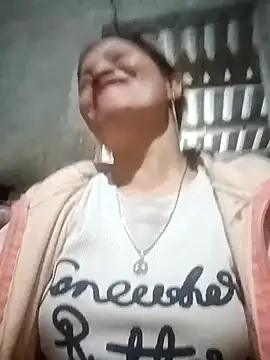 Snapshot of nangmo chatting on 12.02.25 nangmo online show from 12.02.25