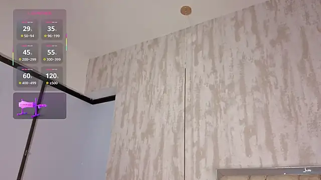 Snapshot of VanessaBoch chatting on 11.29.25 VanessaBoch online show from 11.29.25