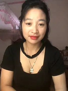 Snapshot of Lponeo029 chatting on 12.04.25 Lponeo029 online show from 12.04.25