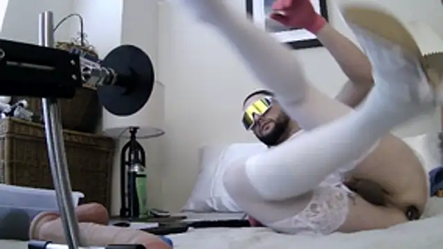 Snapshot of MasochSissy4U chatting on 03.13.26 MasochSissy4U online show from 03.13.26