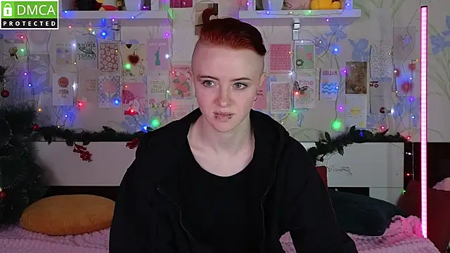 Snapshot of sSugarRush chatting on 12.15.25 sSugarRush online show from 12.15.25