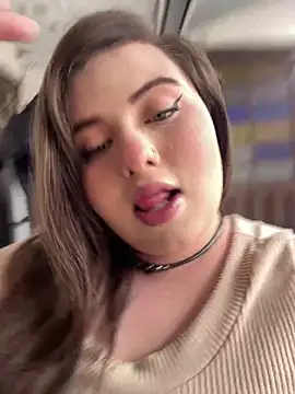 Snapshot of Kitty_Bms_ chatting on 01.11.26 Kitty Bms online show from 01.11.26