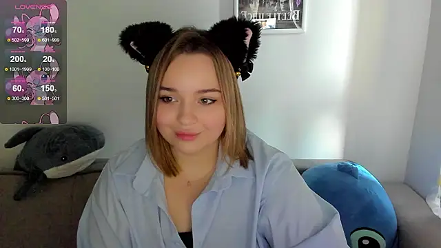 Snapshot of Lilovila chatting on 02.10.26 Lilovila online show from 02.10.26