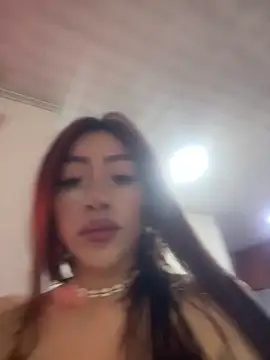 DAKOTA SAKURA online show from 04.26.26
