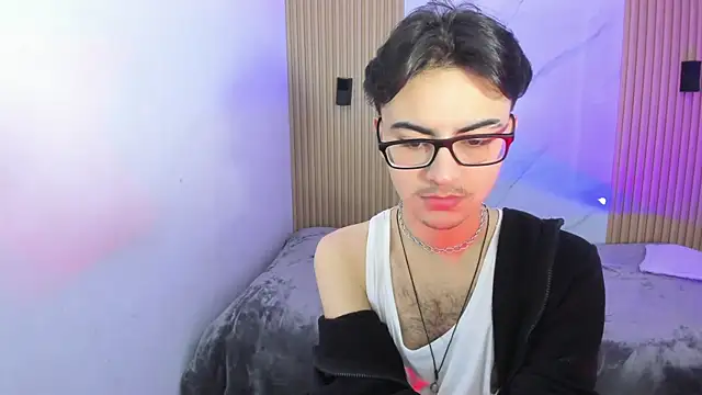 Snapshot of Im_Dayros chatting on 12.18.25 Im Dayros online show from 12.18.25