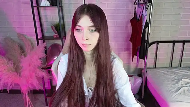 Snapshot of miiss_jessica chatting on 12.03.25 miiss jessica online show from 12.03.25