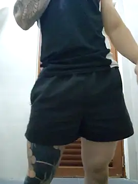 Snapshot of Valerious180 chatting on 12.03.25 Valerious180 online show from 12.03.25