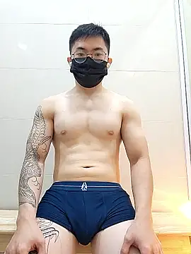 Snapshot of Valerious180 chatting on 01.16.26 Valerious180 online show from 01.16.26