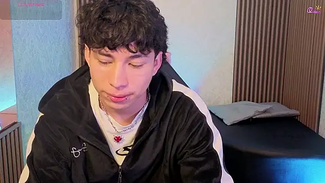 kaelwolf tay online show from 03.08.26