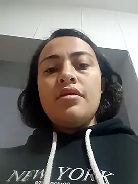 Snapshot of Susan_Owens chatting on 12.15.25 Susan Owens online show from 12.15.25