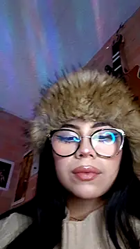 Snapshot of Miharu_ chatting on 12.02.25 Miharu online show from 12.02.25