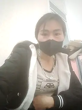 Snapshot of meganmeo chatting on 12.02.25 meganmeo online show from 12.02.25