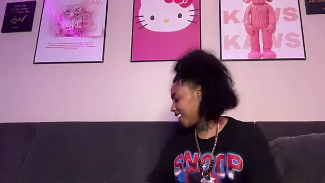 Snapshot of seductivefreak7 chatting on 12.01.25 seductivefreak7 online show from 12.01.25