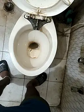 Snapshot of aryaaap chatting on 11.24.25 aryaaap online show from 11.24.25