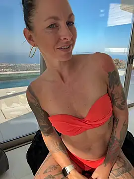 Mel-Mia online show from 03.12.26