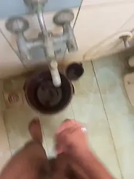 Snapshot of cumm_boyyy chatting on 11.27.25 cumm boyyy online show from 11.27.25