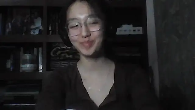 LinaClous online show from 03.17.26