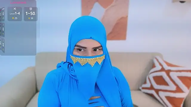 Snapshot of Mayraa_arabelle chatting on 11.24.25 Mayraa arabelle online show from 11.24.25