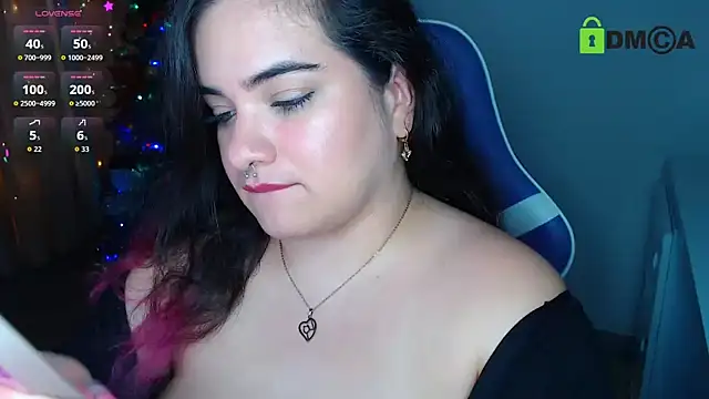 Snapshot of Smith_Katalella chatting on 11.26.25 Smith Katalella online show from 11.26.25