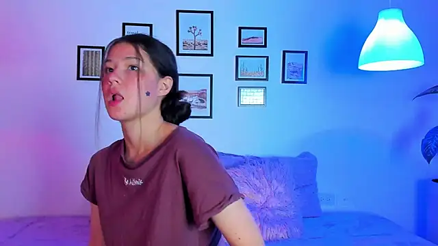 Skyy bloom online show from 04.22.26