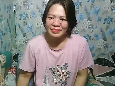 Smilinglovely online show from 12.18.25