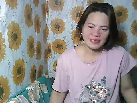 Smilinglovely online show from 02.05.26