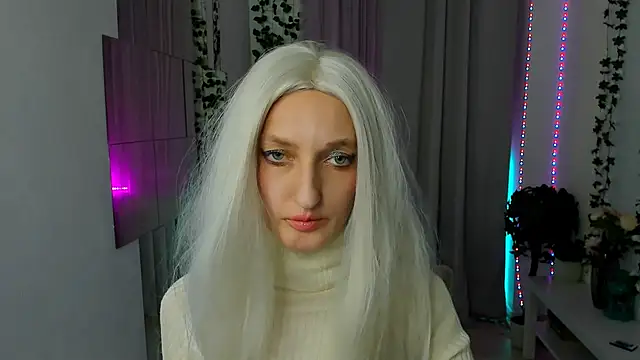 ViktoriaClark online show from 12.13.25