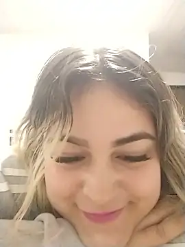 Snapshot of sexy_aurora_ourdoors chatting on 12.02.25 sexy aurora ourdoors online show from 12.02.25