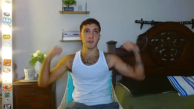 Snapshot of oceanboy_vibe chatting on 11.27.25 oceanboy vibe online show from 11.27.25