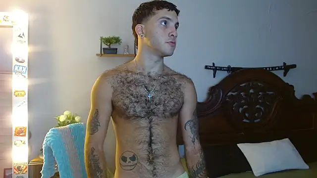 Snapshot of oceanboy_vibe chatting on 11.28.25 oceanboy vibe online show from 11.28.25