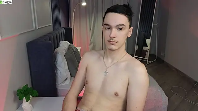 MoonlinSkinn online show from 03.13.26