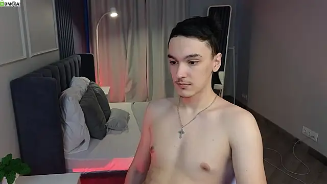 MoonlinSkinn online show from 03.14.26