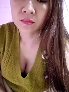 Lily-ross22 online show from 11.28.25