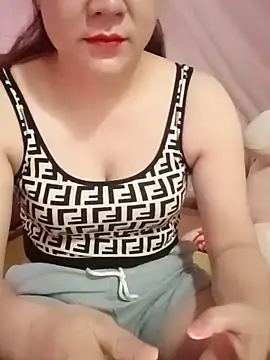 Lily-ross22 online show from 06.11.26