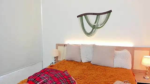 Snapshot of Ivonne_parker chatting on 12.15.25 Ivonne parker online show from 12.15.25