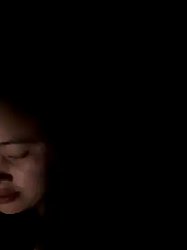 Snapshot of mai-mai-97 chatting on 11.25.25 mai-mai-97 online show from 11.25.25