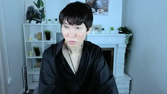 Snapshot of YugoAsian chatting on 12.04.25 YugoAsian online show from 12.04.25