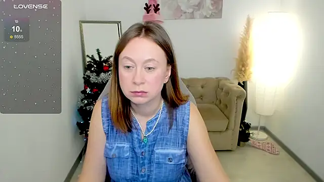 Snapshot of Brooke_lover chatting on 12.13.25 Brooke lover online show from 12.13.25
