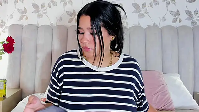 Snapshot of Lizz_Bunny chatting on 02.03.26 Lizz Bunny online show from 02.03.26