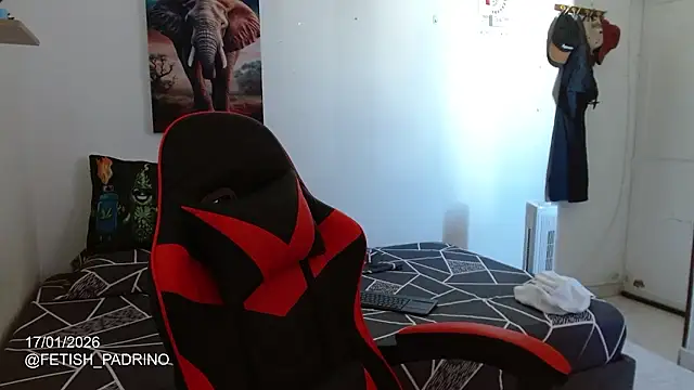 Snapshot of holegape chatting on 01.18.26 holegape online show from 01.18.26