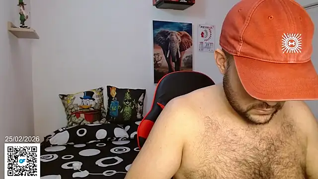 Snapshot of holegape chatting on 02.25.26 holegape online show from 02.25.26