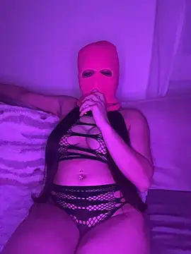 Snapshot of linaatchikita chatting on 04.04.26 linaatchikita online show from 04.04.26